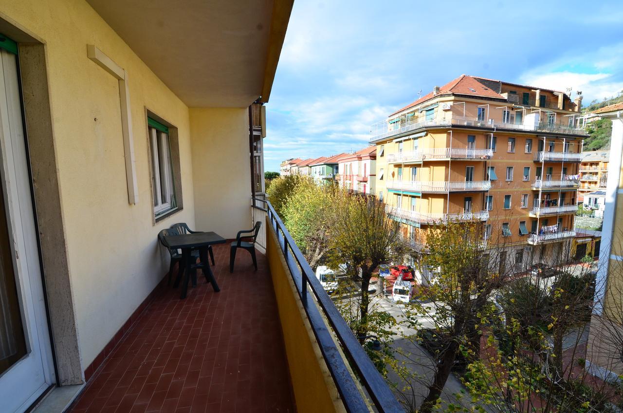 Elena Apartment Levanto Luaran gambar