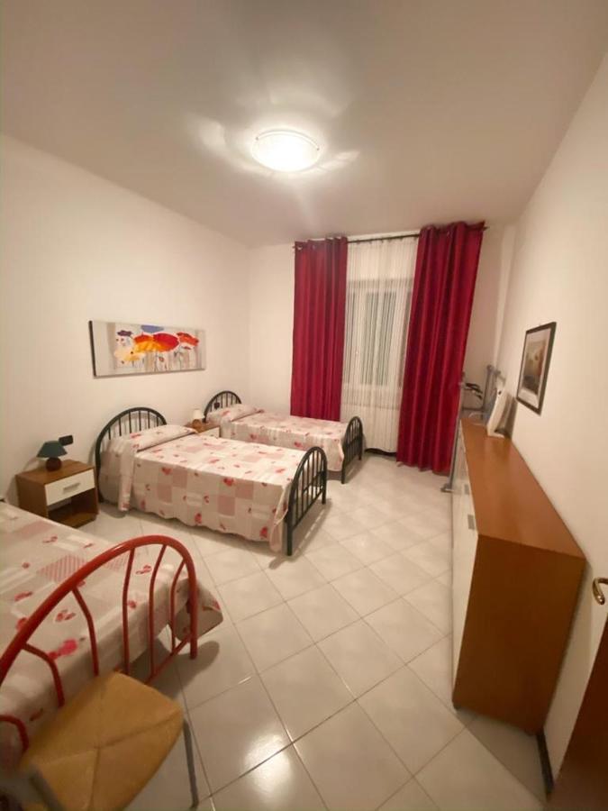 Elena Apartment Levanto Luaran gambar